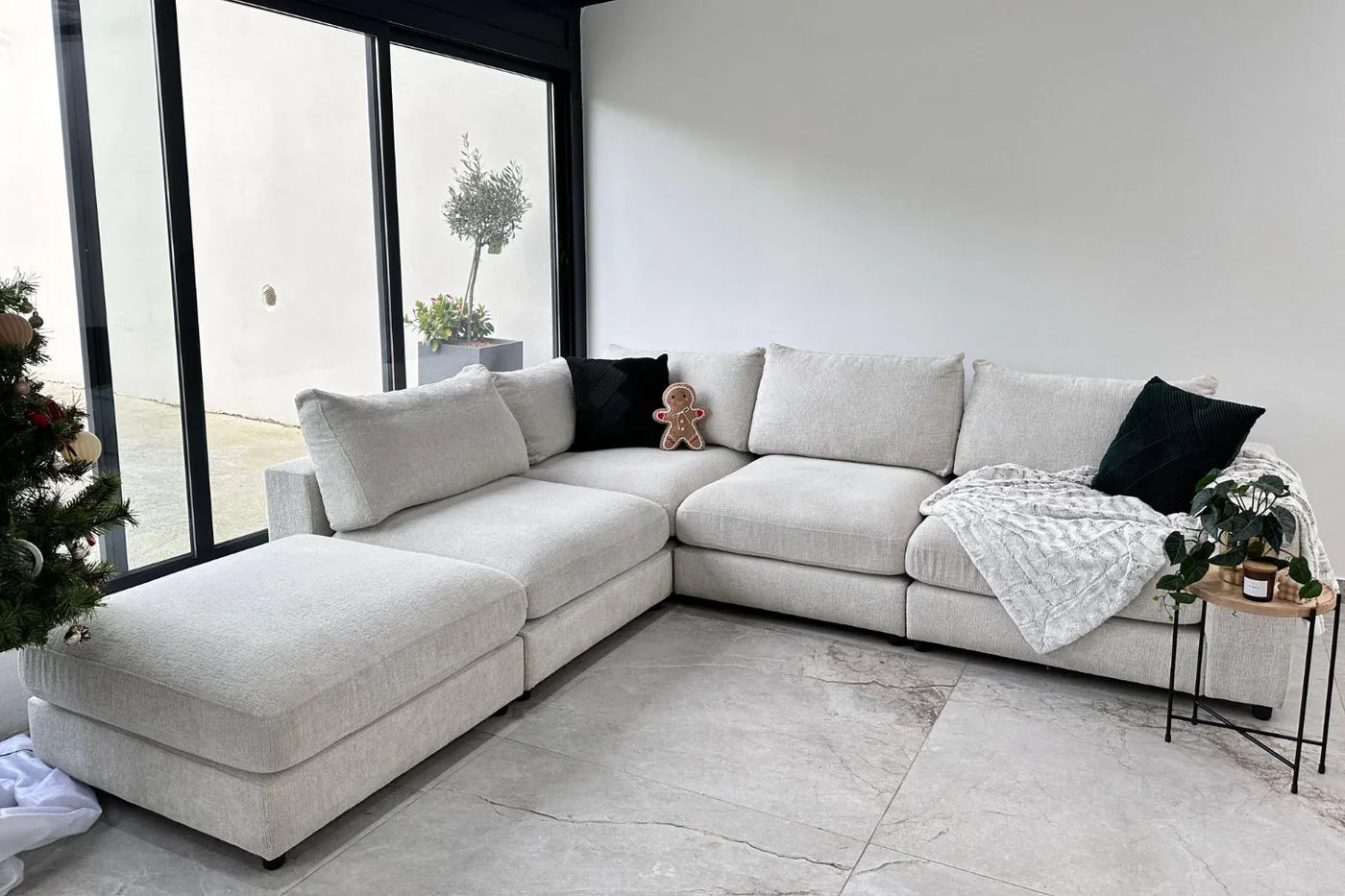 Canapé modulable Julia 4+1 en Chenille